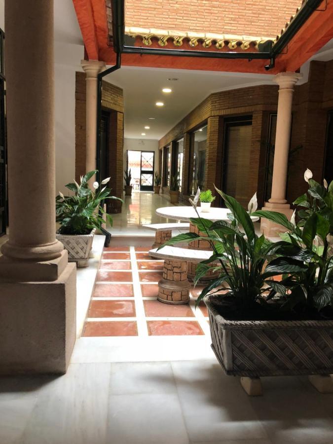 Apartamentos Nueva 13 Ronda Eksteriør bilde